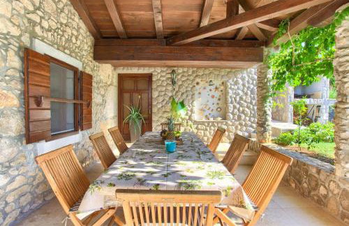 Rustic holiday house MAGDALEA with pool - Foto 43