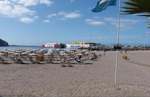 Los Cristianos Beach - Photo 24