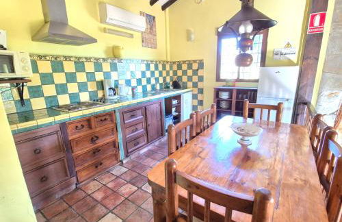 Rural cottage VINCENT van Gogh, with spectacular pool & OPTIONAL private 6 guests jacuzzi - Foto 29