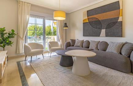 VACATION MARBELLA I Puente Romano Apartment, Brand-New, Exclusive Location in Marbella Golden Mile, Close to Fine Dining, The Beach and The Marina - Foto 8