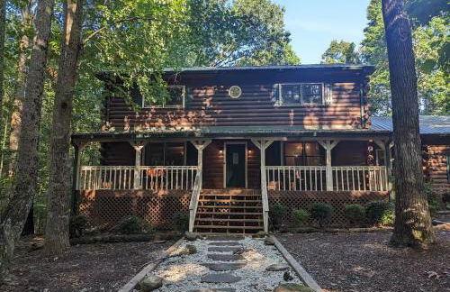 Cozy Cabin in Woods - Foto 1