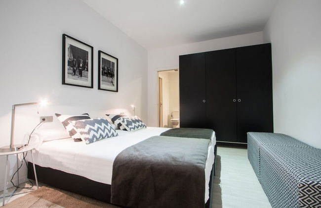 Valencia Luxury - Boutique Center - Photo 7