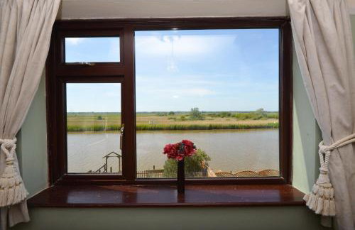 The Cottage - Holiday home in Reedham on the Southern Norfolk Broads - Foto 15