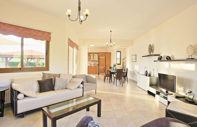 Villa Skouli in Skoulli - Photo 8