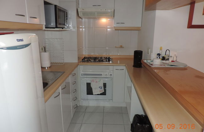 At Home Roger de Flor - Photo 21