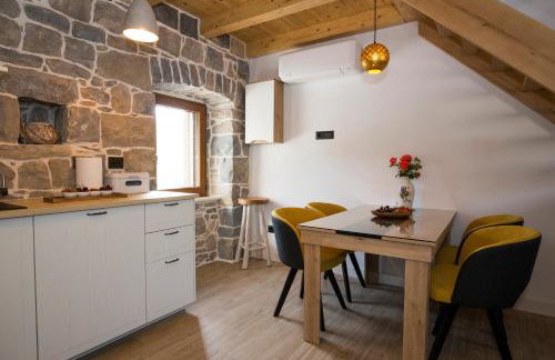 Stone house Oršulica - Photo 62