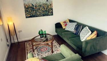 Living Like a Local at Dotties - Foto 3