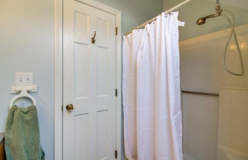 Hiking and Skiing Galore! Home in East Wallingford - Foto 25