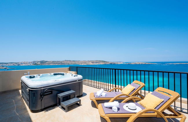 Islet Seafront Penthouse with Hot tub - Foto 19