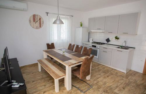 Apartments Yucca - Photo 51