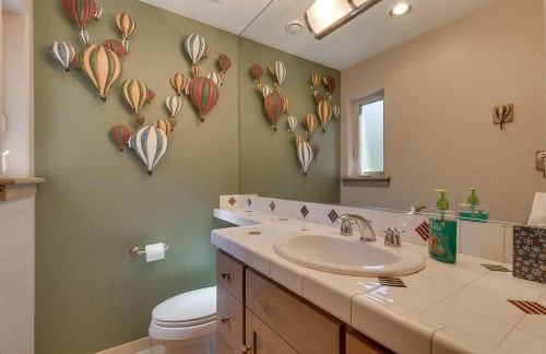 High Sierra at Dollar Point - Private Hot Tub, Close to Ski Resorts, Pet Friendly! - Foto 17