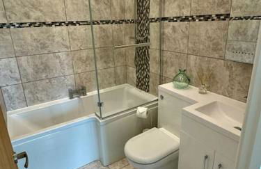 Apple Store- Countryside Apartment - Photo 13