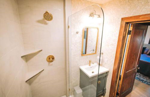 The Craftsman House - 3 min to DT & Falls Park - Foto 23