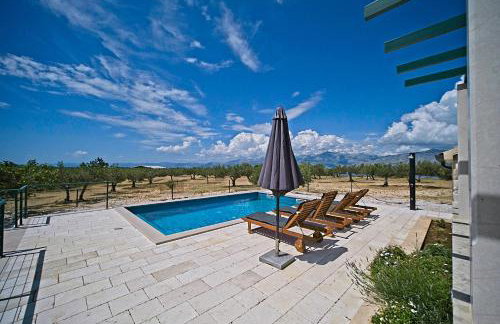 Family friendly house with a swimming pool Pucisca, Brac - 21499 - Foto 7