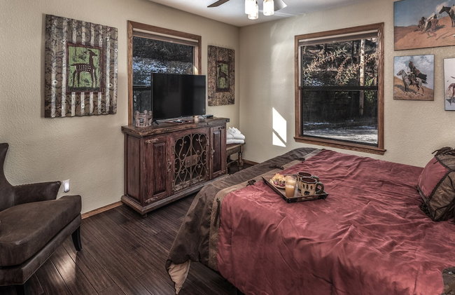 Midtown Riverfront by Ruidoso Vacation Rentals - Foto 42