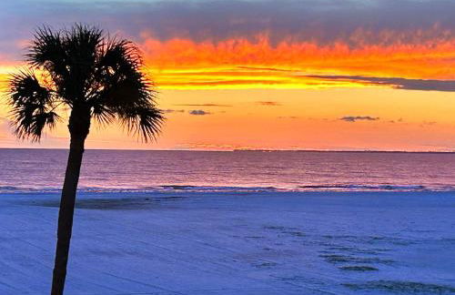 Always Summer On a White Sandy Beach - Foto 18