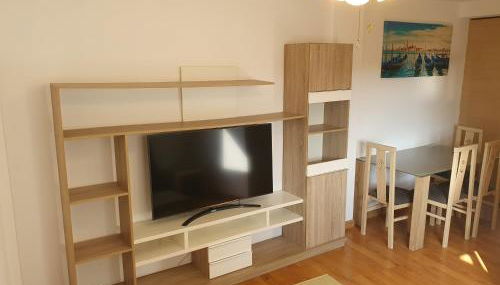 2H, Aire Acondic, 50m2, 1 dormitorio, 4 huéspedes, WIFI GRATIS - Foto 3