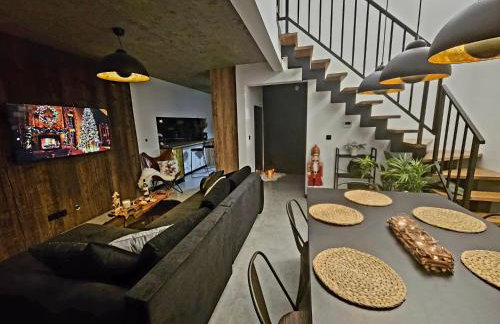 Stodoły na wzgórzu - Foto 48