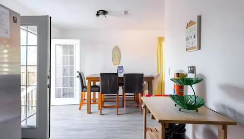 OceanView Oasis - Relax with Hot Tub, Breakfast, Fire Pit & Putting Green! - Foto 2