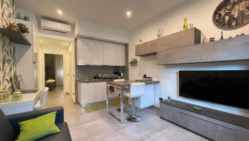 R39 Modern Apartment with Private Parking - Foto 2