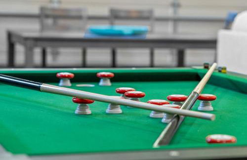 Bluebird Sanctuary w Stunning Sunset Views Sleeps 28 - Foto 27