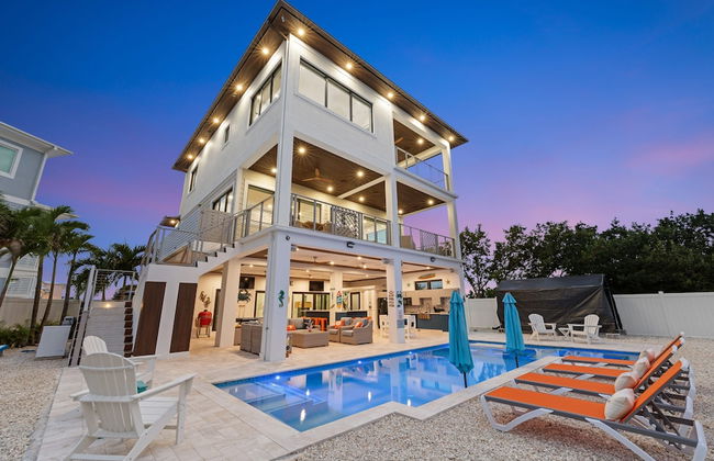 Luxury Seaside Escape Pool Dock Scenic Views - Foto 74