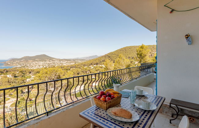 1 bedroom Apartment in Carqueiranne with terrace - Photo 13