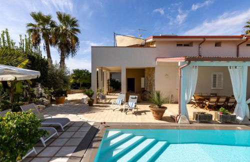 Villa Zamia con piscina - Foto 37