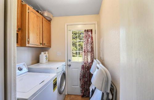 Gorgeous Historic 3 BR Log Cabin w Forest Views 20 Minutes from Flagstaff Now with Wi-Fi - Foto 27