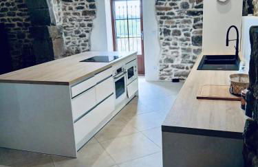 Le Bastion 15 guests, 5 suite, 5 baths, AC - Foto 3