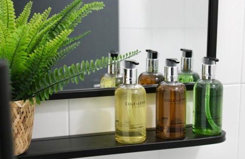 Kings Cross by The Gungor Group - Foto 18