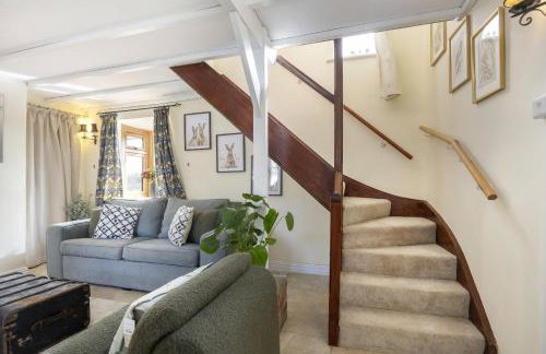 Riverside Cottage & Shepherd’s Hut with Hot Tub - Foto 10