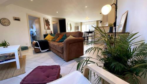 STRG Center at 10 min-Christmas market and 10min EU Parliament-WiFi-TV - Foto 3