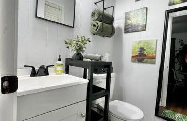 Newly Renovated Home - Sleeps 10 - Foto 18