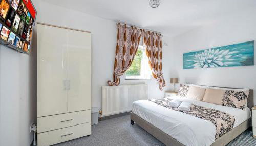 *F2GH* for your most relaxed & Cosy stay + Free Parking + Free Fast WiFi * - Foto 2