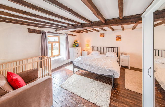 Characteristic Holiday Home in Cherain With Balcony - Foto 15