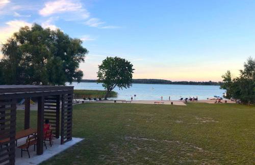 Fiołkowy Zakątek Domek z Basenem - Foto 30