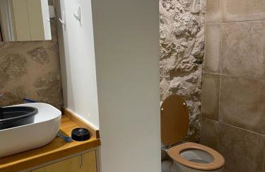 Central, Calm with Courtyard - Foto 62