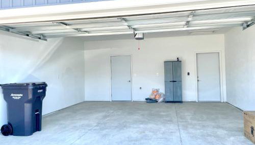 Modern 2BR 2BA New Build Condo with Garage & Patio - Foto 5