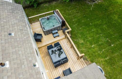 Next to Expo, 5 beds, Hot-tub, corn hole, pets! - Foto 1