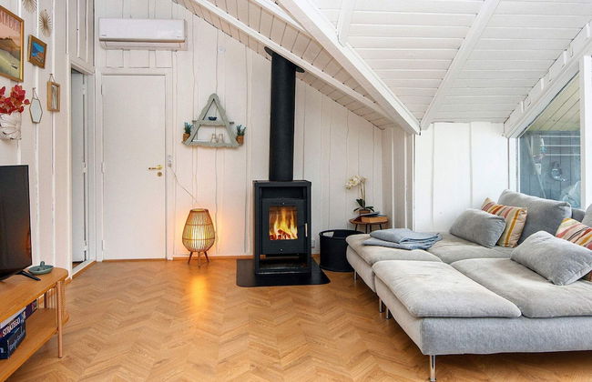 6 Person Holiday Home in Farvang - Photo 8