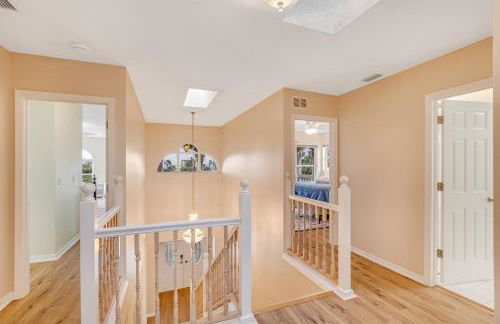 Castle, pvt pool, hot tub, beach, mini-golf, dock, fishing, ping pong - Foto 61