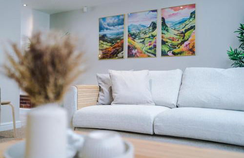 The Old Schoolhouse - Peak District, near Bakewell & Chatsworth - Photo 17