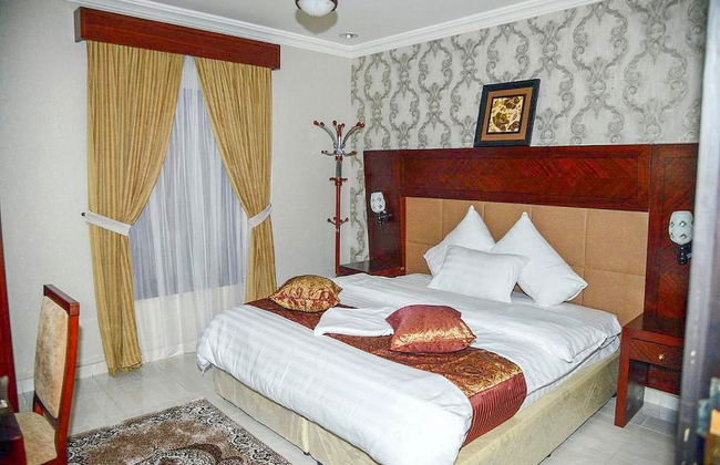 Al Ghubaishi Plaza - Photo 11