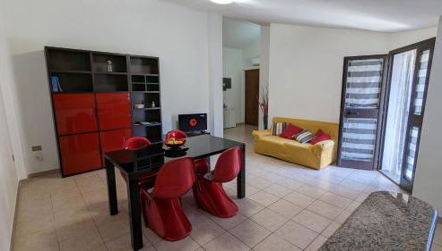 Grazioso e confortevole attico, costa sud-ovest - Foto 2