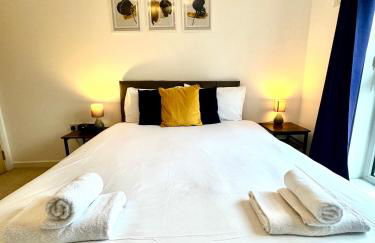 VIPAbodes at The Nankeville Woking - Photo 18