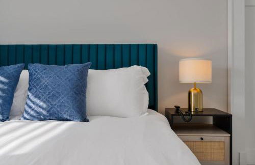 Downtown Home with Basketball, Firepit and Just 20 Miles to Disney - Foto 11