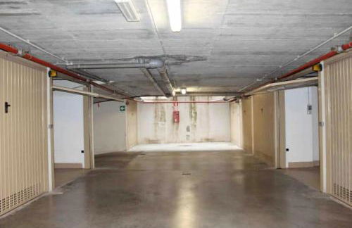 Bilocale affrescato con box privato & spiaggia a 150m - Foto 24