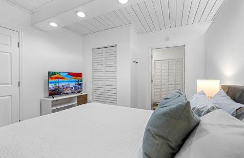 Amazing Mid Century Coastal, Heated Pool, Beaches - Foto 33