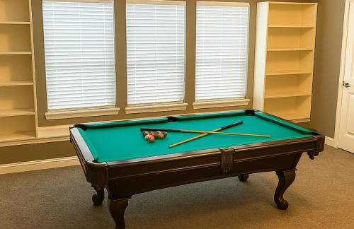 Spacious 4BR Home in Frisco Ideal for Long Stays - Foto 14